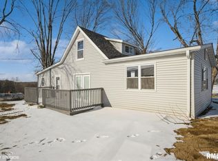 1311 McGlasson Rd, Jacksonville, IL 62650