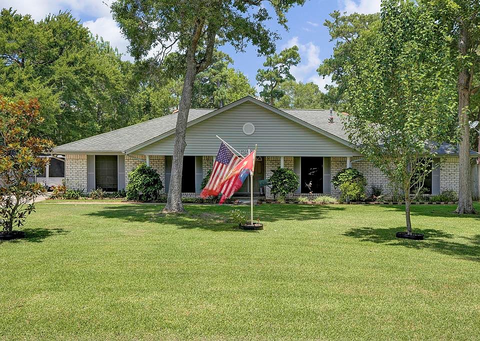 1st image of 1209 Shady Oak Ln