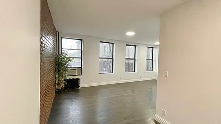 Rented by Strivers Management Group Corp (Brokerage)