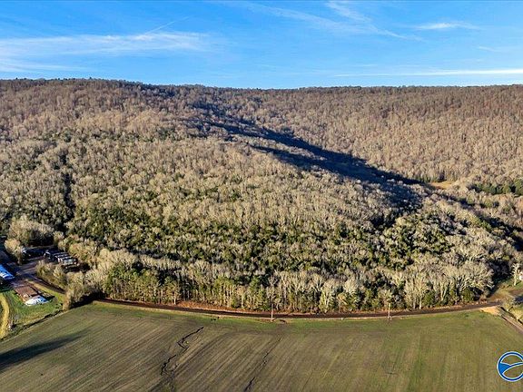 4th image of 3600 County Road 42