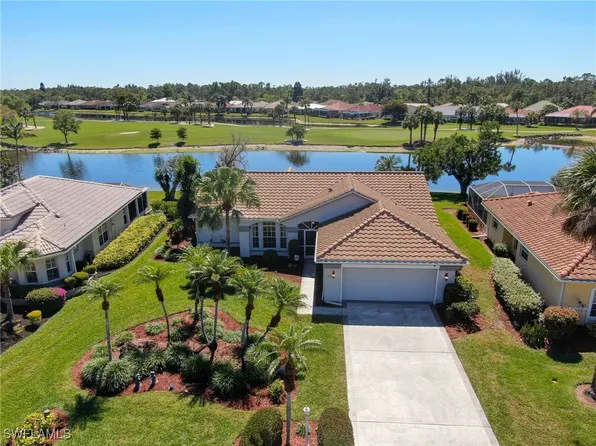 1800 Corona Del Sire Dr, North Fort Myers, FL 33917