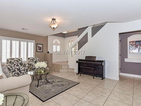4th image of 10919 Fishers Island St