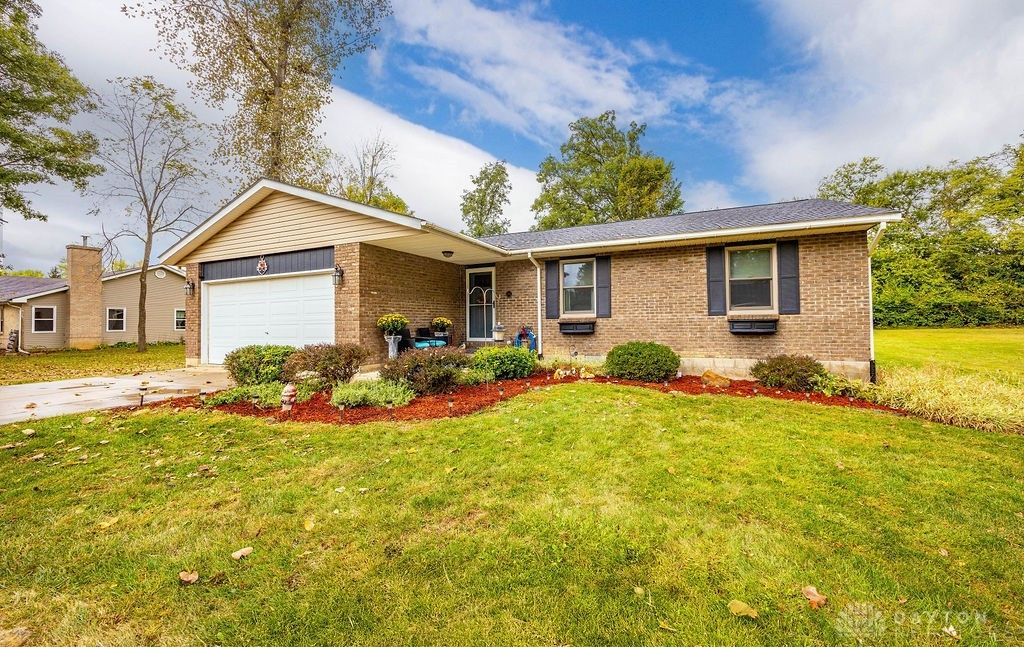 Real estate listing image