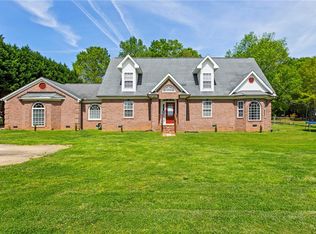 9565 Augusta Rd, Pelzer, SC 29669