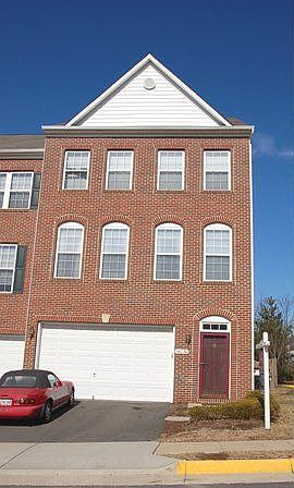 BRICK FRONT TOWNHOME