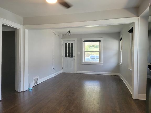 4th image of 5119 Wabash Ave