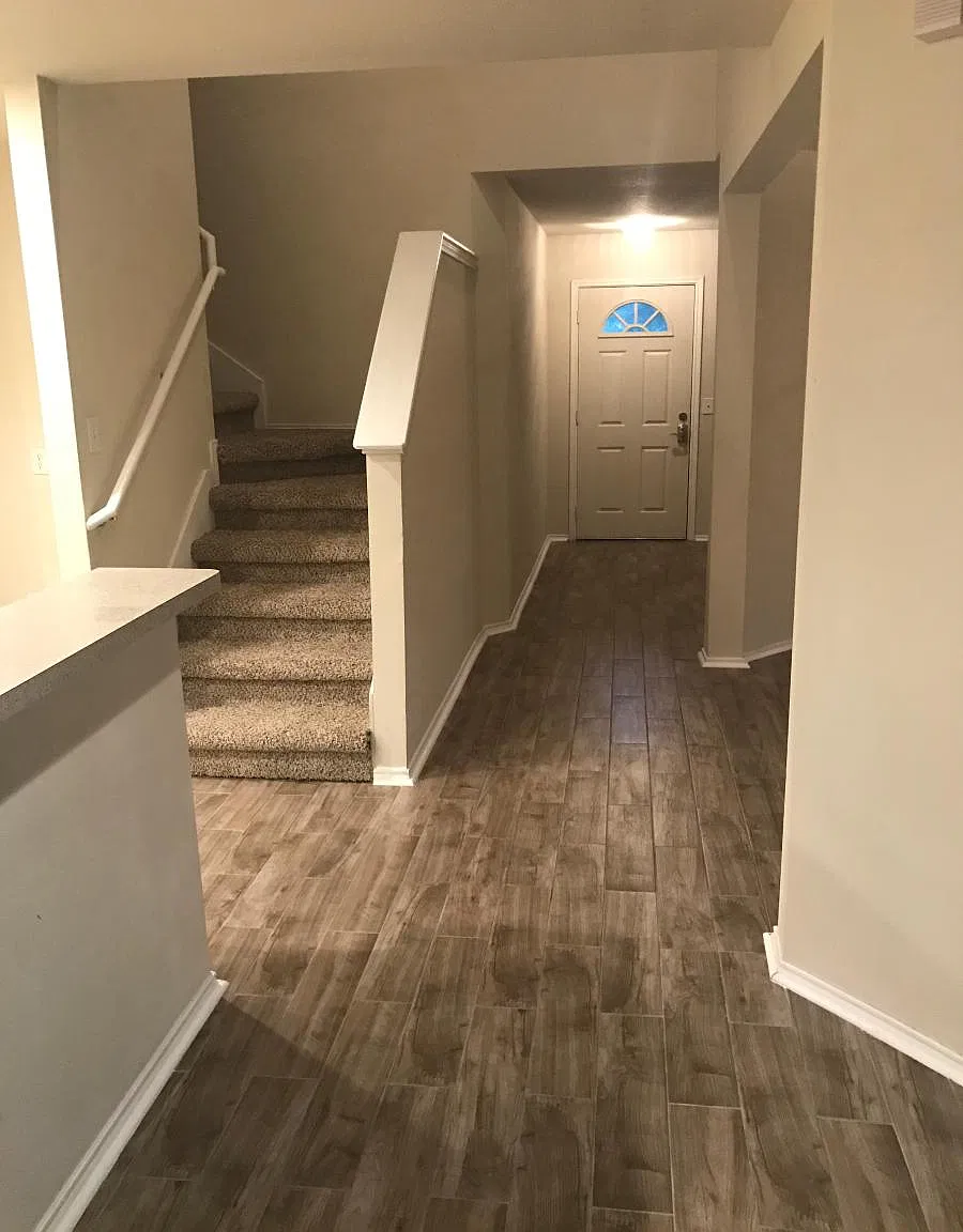 3 bed, 2.5 bath, 2677 sqft, $2,350 — Photo 1