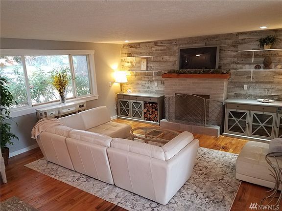 5th image of 11201 Hallstrom Dr NW