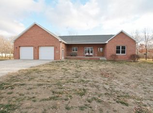 5573 S 825 W, Delphi, IN 46923