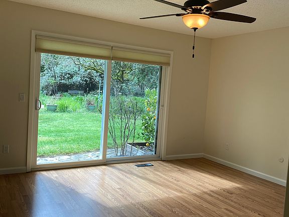 4th image of 206 Temelec Cir