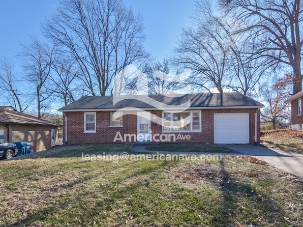 30 Hawkesbury Dr