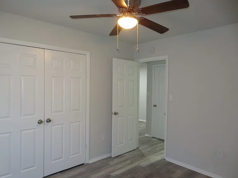 1100 Lakeview Ave — Photo 30
