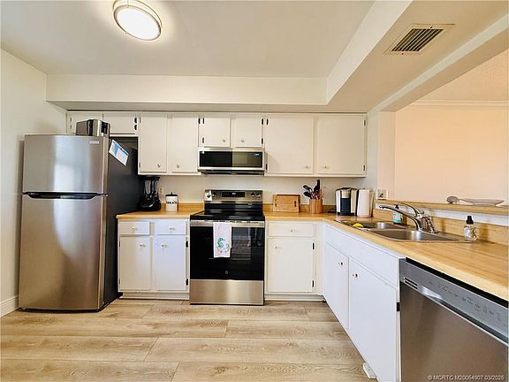 3rd image of 7410 S Ocean Dr APT 209
