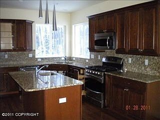 2nd image of 2251 Hannahs Ct