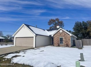 101 Briar Green Dr, Youngsville, LA 70592