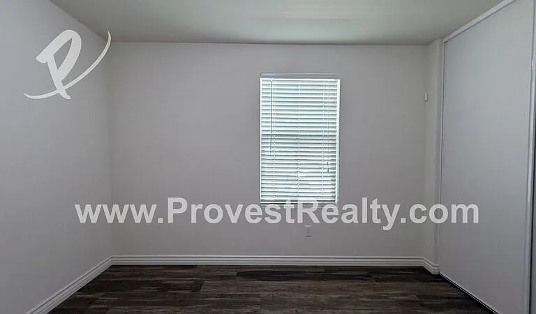 15946 Silvertip Way — Photo 20