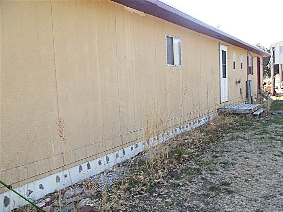 2nd image of 79795 Road 433