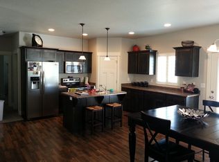 3636 W Keyworth Dr, South Jordan, UT 84095