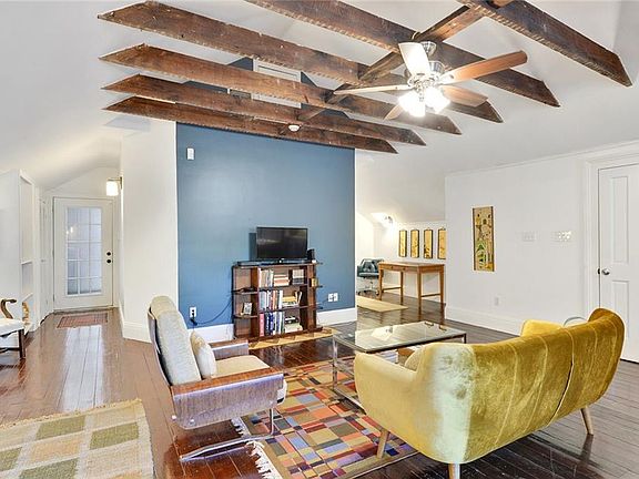 4th image of 1006 Washington Ave APT 3