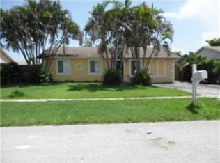 8230 SW 6th Ct, North Lauderdale, FL 33068