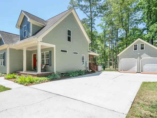 3357 Denise St, Durham, NC 27704