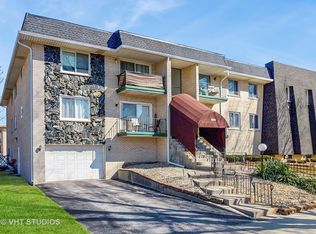 10311 Austin Ave APT 11, Oak Lawn, IL 60453
