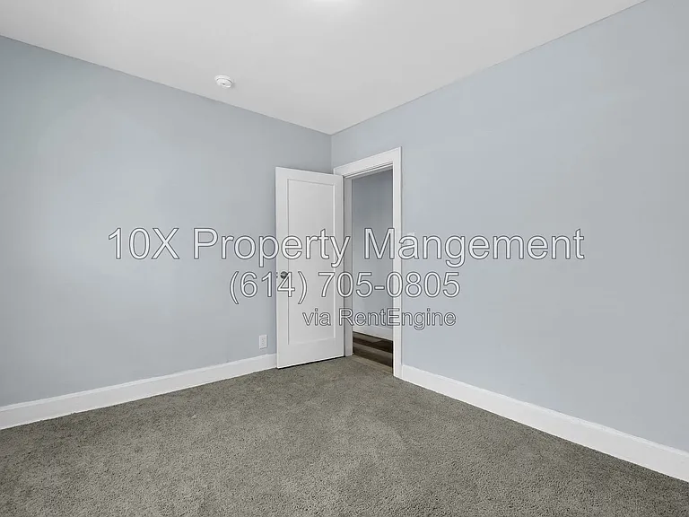 1311 E 24th Ave — Photo 16