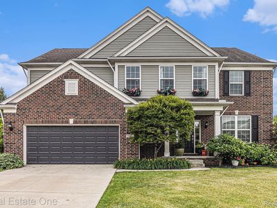 59141 Peters Barn Dr, South Lyon, MI, 48178