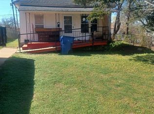 909 N Ash St, Guthrie, OK 73044