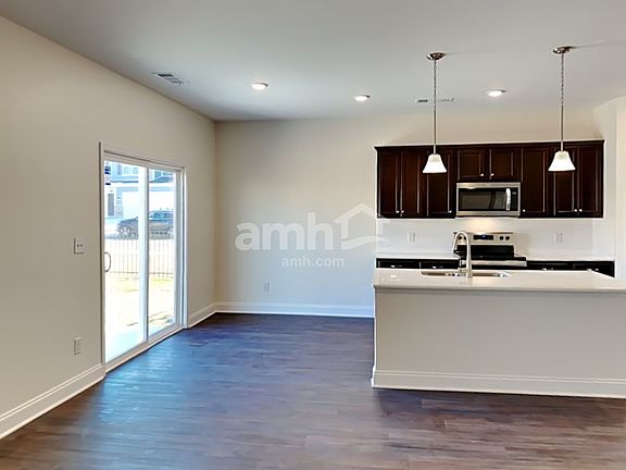 5th image of 2071 Williamshire Ln