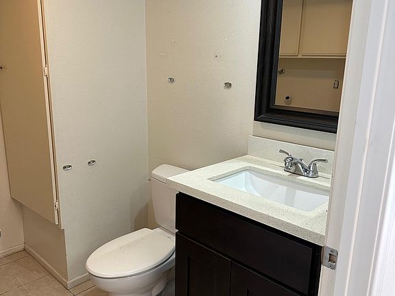 Downstairs Bathroom/ Laundry