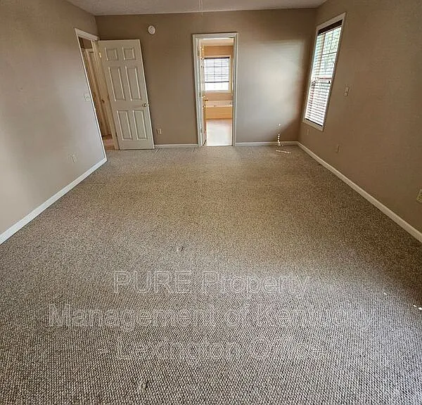 528 Newbury Way — Photo 16