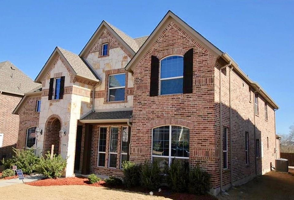 2nd image of 5754 Gracie Ln