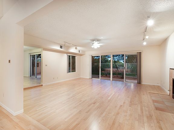 4th image of 9913 Biscayne Ln