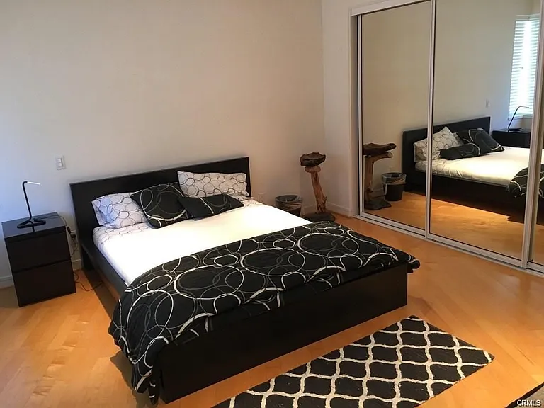 1326 Skyline Dr — Photo 34