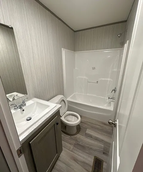 46 Bay Ct — Photo 4