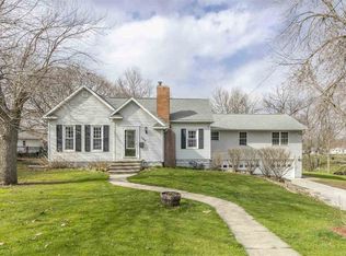 306 Vista St, Traer, IA 50675