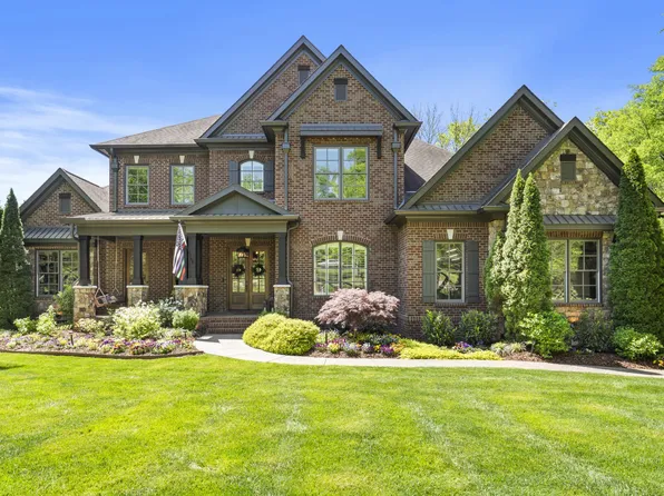 1215 Mary Helen Dr, Nashville, TN 37220