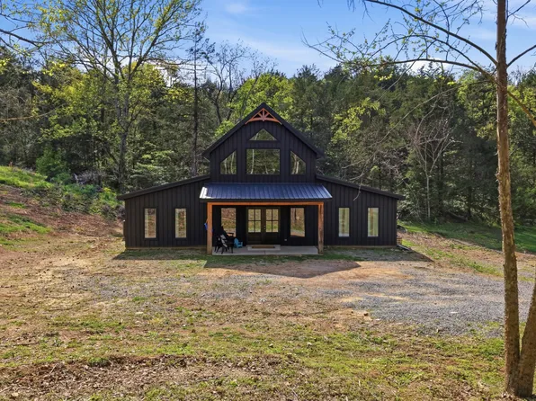 318 Robinson Rd, Frankewing, TN 38459