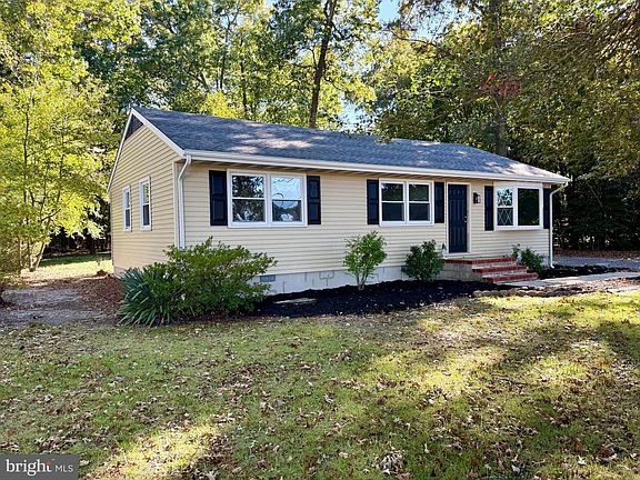 2nd image of 28471 Adkins Rd
