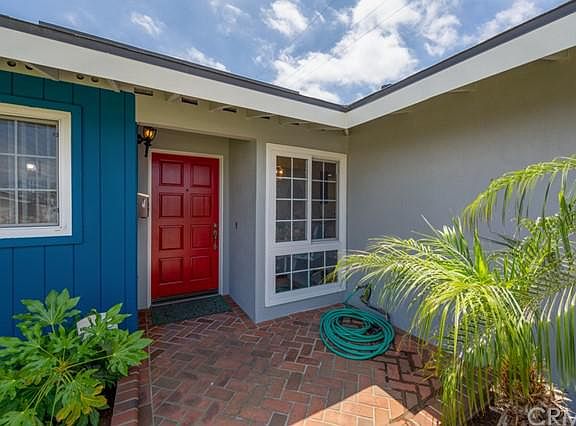 3rd image of 5957 Los Angeles Way
