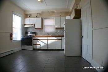 3rd image of 95 Taunton Ave #1