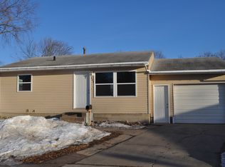 808 S Mable Ave, Sioux Falls, SD 57103