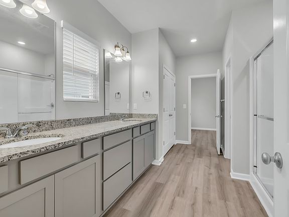 5th image of 346 High Falls Dr #16
