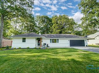 1901 Queenswood Dr, Findlay, OH 45840