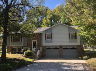 1610 S Summer St, El Dorado Springs, MO 64744