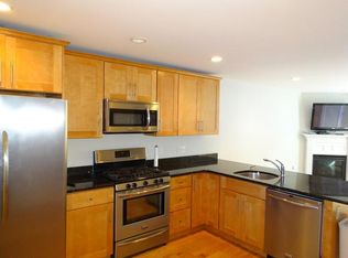 164 W 7th St #1, Boston, MA 02127