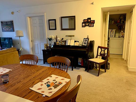 4th image of 450 Western Ave #205