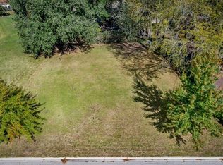 545 Madison Ct, East Dundee, IL 60118