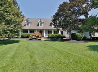 5270 Creekview Dr, Orefield, PA 18069